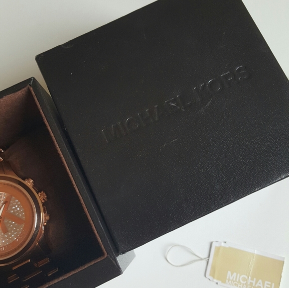 Michael Kors Watch MK-1038 Rose Gold - Picture 6 of 9